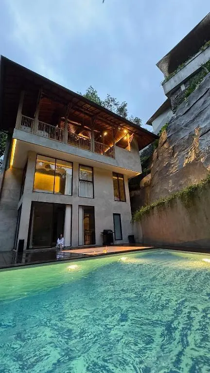 Bamboolina Art Villa Ubud   Ubud (Bali)