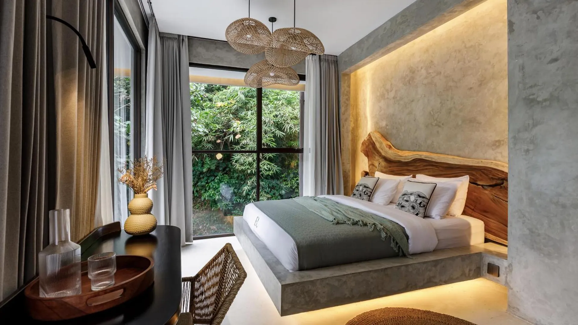Bamboolina Art Villa Ubud  Indonesia